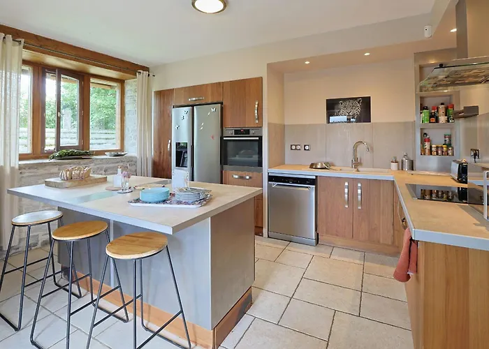 Villa Two-villa Estate With Pool & Valley Views *