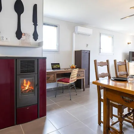 Two-villa Estate With Pool & Valley Views Villa *