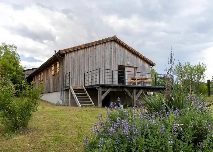 Two-villa Estate With Pool & Valley Views