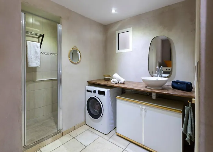 别墅 Two-villa Estate With Pool & Valley Views